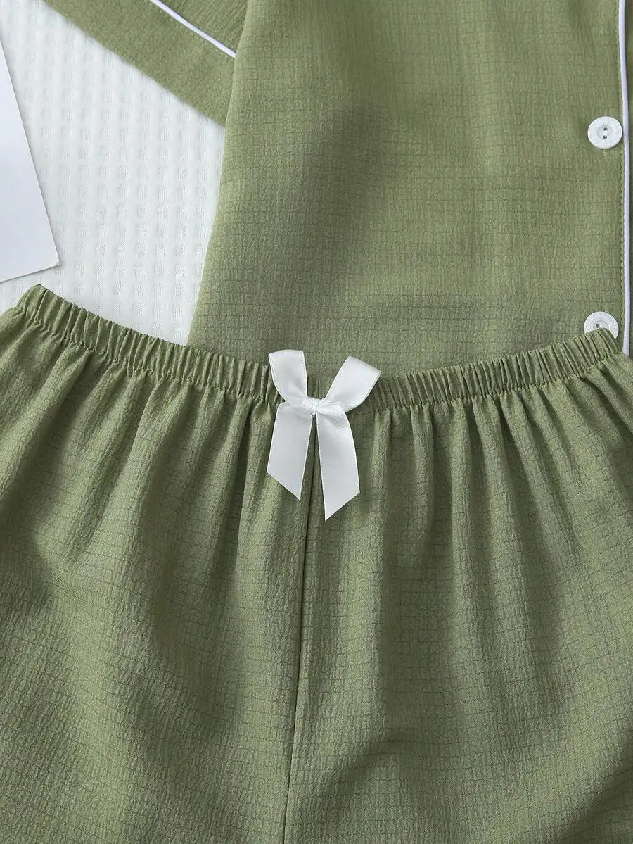 Women Summer Pajama Set With Bowknot Shorts Collar Short Sleeve Sleepwear
Women Summer Pajama Set With Bowknot Shorts Collar Short Sleeve Sleepwear