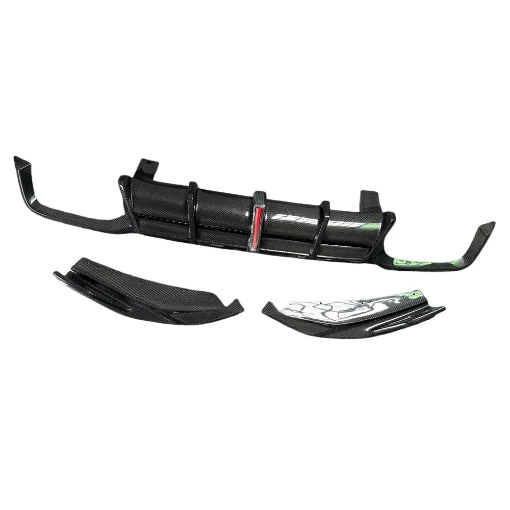Suitable for BMWS X4M F98 Retrofit Upgrade Carbon Fiber Rear Diffuser Small Surround Rear Lip Body Kit
Suitable for BMWS X4M F98 Retrofit Upgrade Carbon Fiber Rear Diffuser Small Surround Rear Lip Body Kit