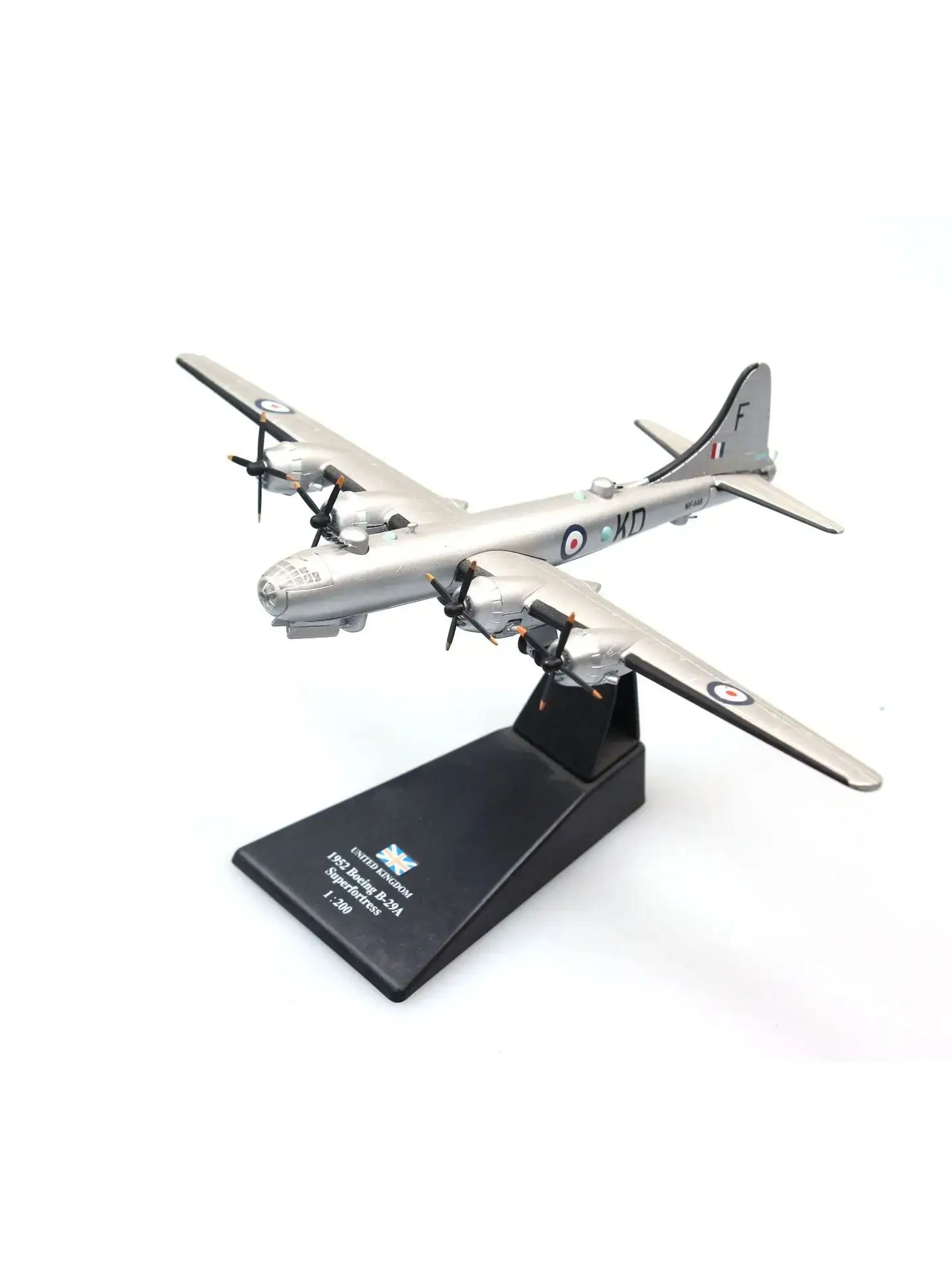 Масштабная модель самолета 1/200: Американский тяжелый бомбардировщик B-29 Superfortress, металлическая литая модель, аксессуар для рабочего стола
Масштабная модель самолета 1/200: Американский тяжелый бомбардировщик B-29 Superfortress, металлическая литая модель, аксессуар для рабочего стола