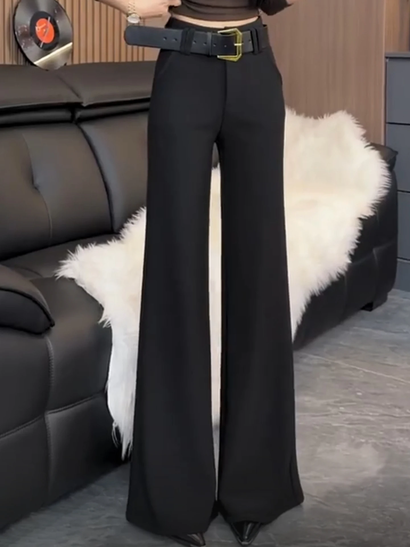 Женские зимние брюки с высокой талией, широкими штанинами и драпировкой, новые, свободные, стройнящие, модные, прямые, в пол, для повседневной носки
Женские зимние брюки с высокой талией, широкими штанинами и драпировкой, новые, свободные, стройнящие, модные, прямые, в пол, для повседневной носки