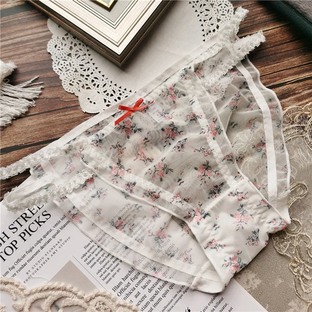 Mesh Panties Floral Underwear Casual Outfits Blue Floral Lace Panties Lingerie Floral Pattern Hollow Out Design
Mesh Panties Floral Underwear Casual Outfits Blue Floral Lace Panties Lingerie Floral Pattern Hollow Out Design
