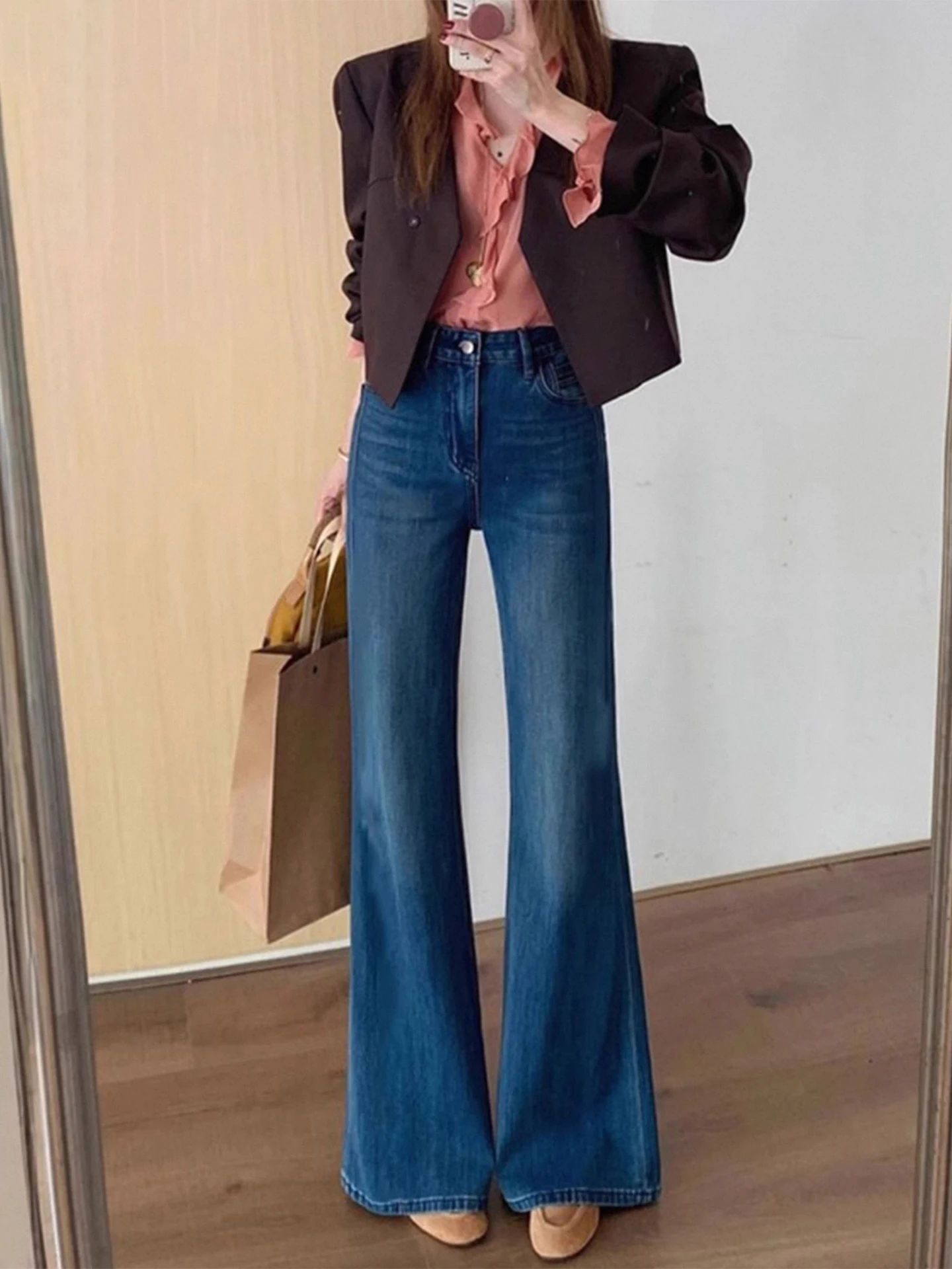 American Style High Waist Bell Bottom Jeans Women's Small Size Spring New Loose Fit Slimming Pants Casual Cotton Denim
American Style High Waist Bell Bottom Jeans Women's Small Size Spring New Loose Fit Slimming Pants Casual Cotton Denim