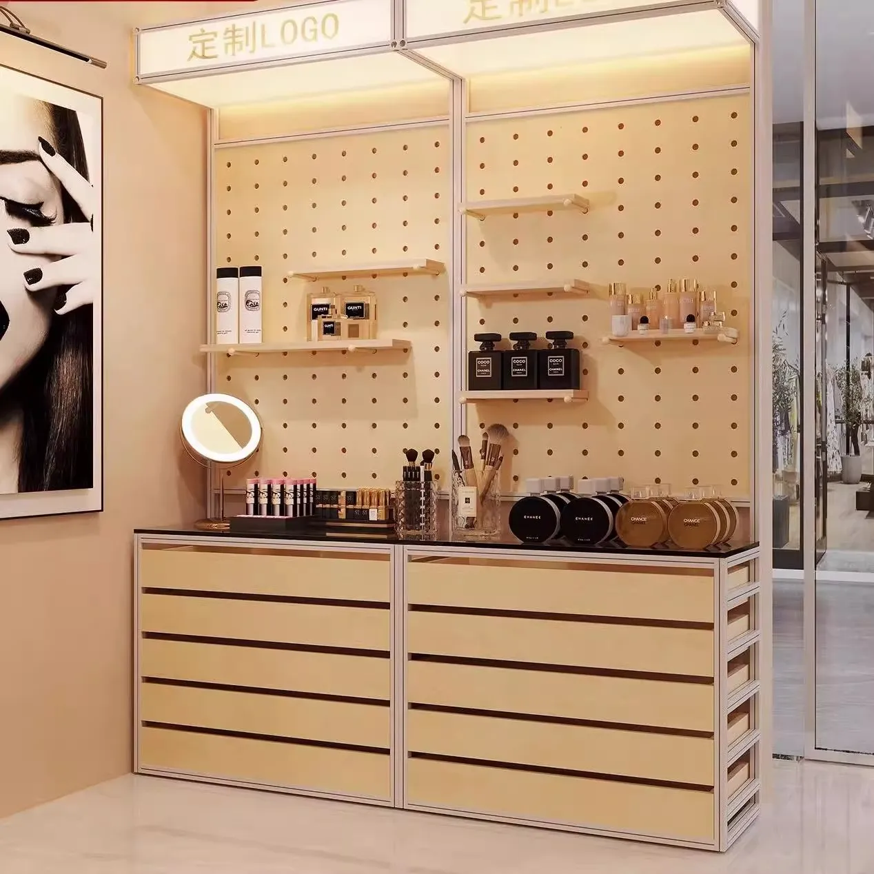 !@Modern Multi-Layer Storage Display Rack for Clothing Jewelry Perfume Aluminum Birch Cave Board Booth for Stores
!@Modern Multi-Layer Storage Display Rack for Clothing Jewelry Perfume Aluminum Birch Cave Board Booth for Stores