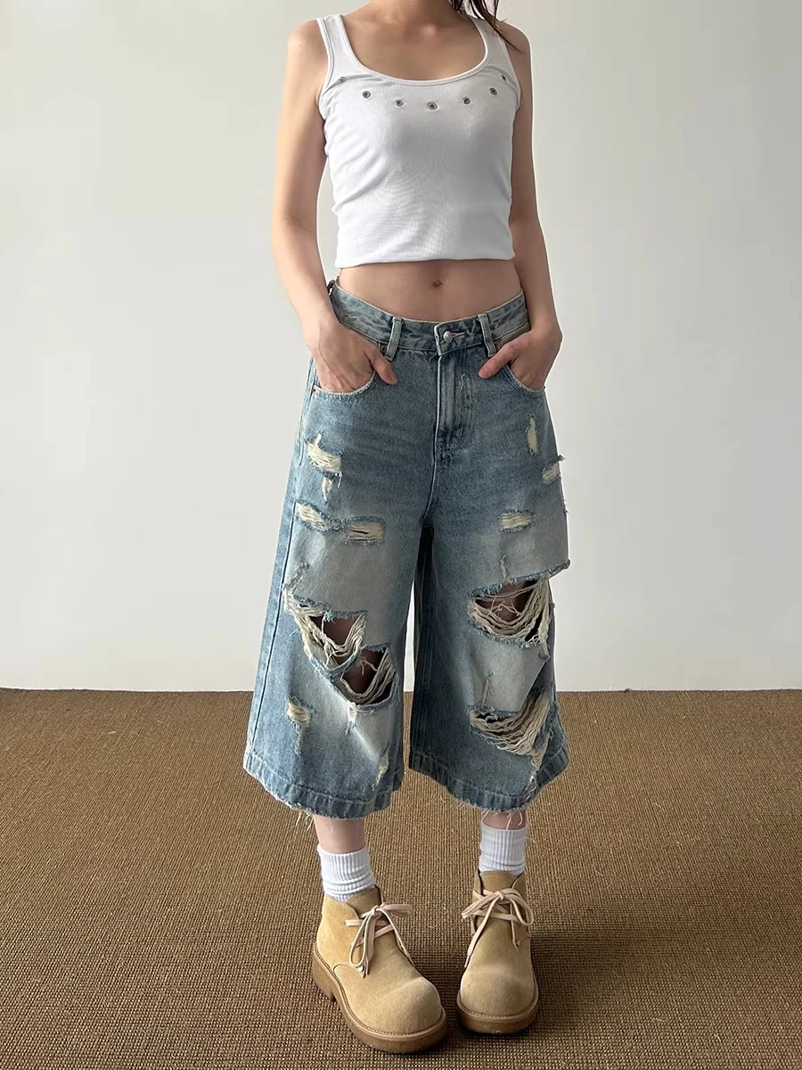 Summer High Waist Slim Loose Women Jeans Fashion Street Casual Woman Jeans American Ripped Wide Leg Pants Female Chicly
Summer High Waist Slim Loose Women Jeans Fashion Street Casual Woman Jeans American Ripped Wide Leg Pants Female Chicly