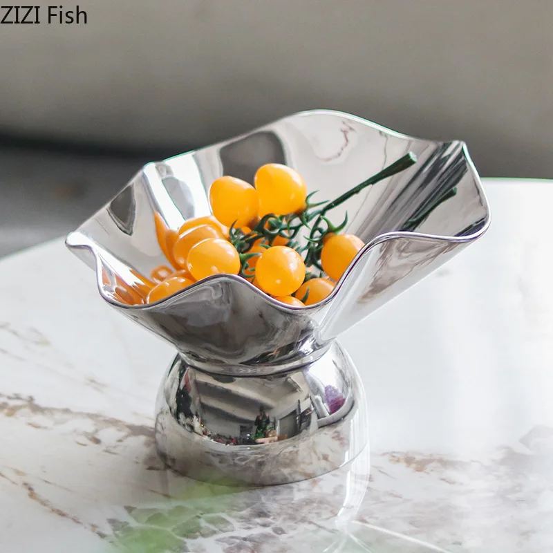 Creative Pleated Fruits Bowl Silver Storage Tray Snacks and Nuts Bowl Hotel Restaurant Fruit Plates Home Kitchen Dessert Cutlery
Creative Pleated Fruits Bowl Silver Storage Tray Snacks and Nuts Bowl Hotel Restaurant Fruit Plates Home Kitchen Dessert Cutlery