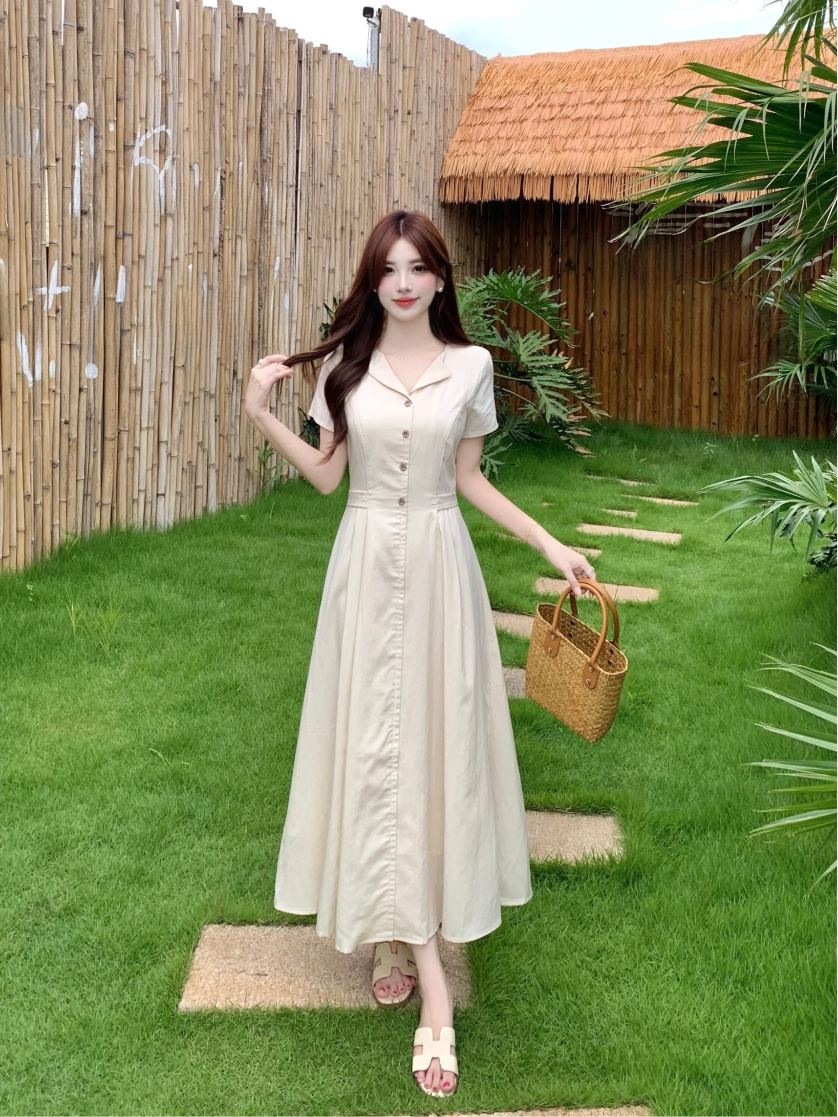 Slimming Large Size Summer Dress V-Neck Loose Fitting A-Line Midi Skirt Women's Fashion Casual Breathable Short Sleeve
Slimming Large Size Summer Dress V-Neck Loose Fitting A-Line Midi Skirt Women's Fashion Casual Breathable Short Sleeve