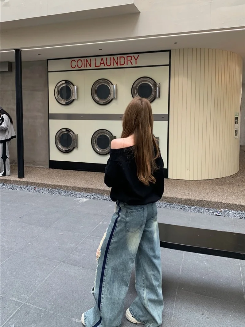2025 New American Style High Waist Wide Leg Jeans Women's Loose Design Sensation Retro Spicy Girl Lazy Straight Tube Pants
2025 New American Style High Waist Wide Leg Jeans Women's Loose Design Sensation Retro Spicy Girl Lazy Straight Tube Pants