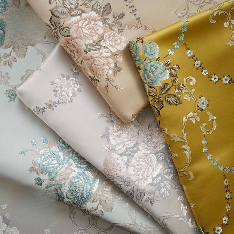 Атласная жаккардовая ткань, винтажное платье Cheongsam с цветочным принтом розового дворца, окрашенная пряжа в китайском классическом стиле, роскошный декор, текстильный материал
Атласная жаккардовая ткань, винтажное платье Cheongsam с цветочным принтом розового дворца, окрашенная пряжа в китайском классическом стиле, роскошный декор, текстильный материал