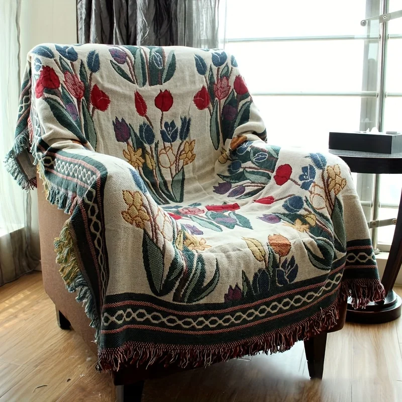 American double-sided tulip flower carpet Retro multi-function sofa cover blanket knitted bedspread travel blanket
American double-sided tulip flower carpet Retro multi-function sofa cover blanket knitted bedspread travel blanket