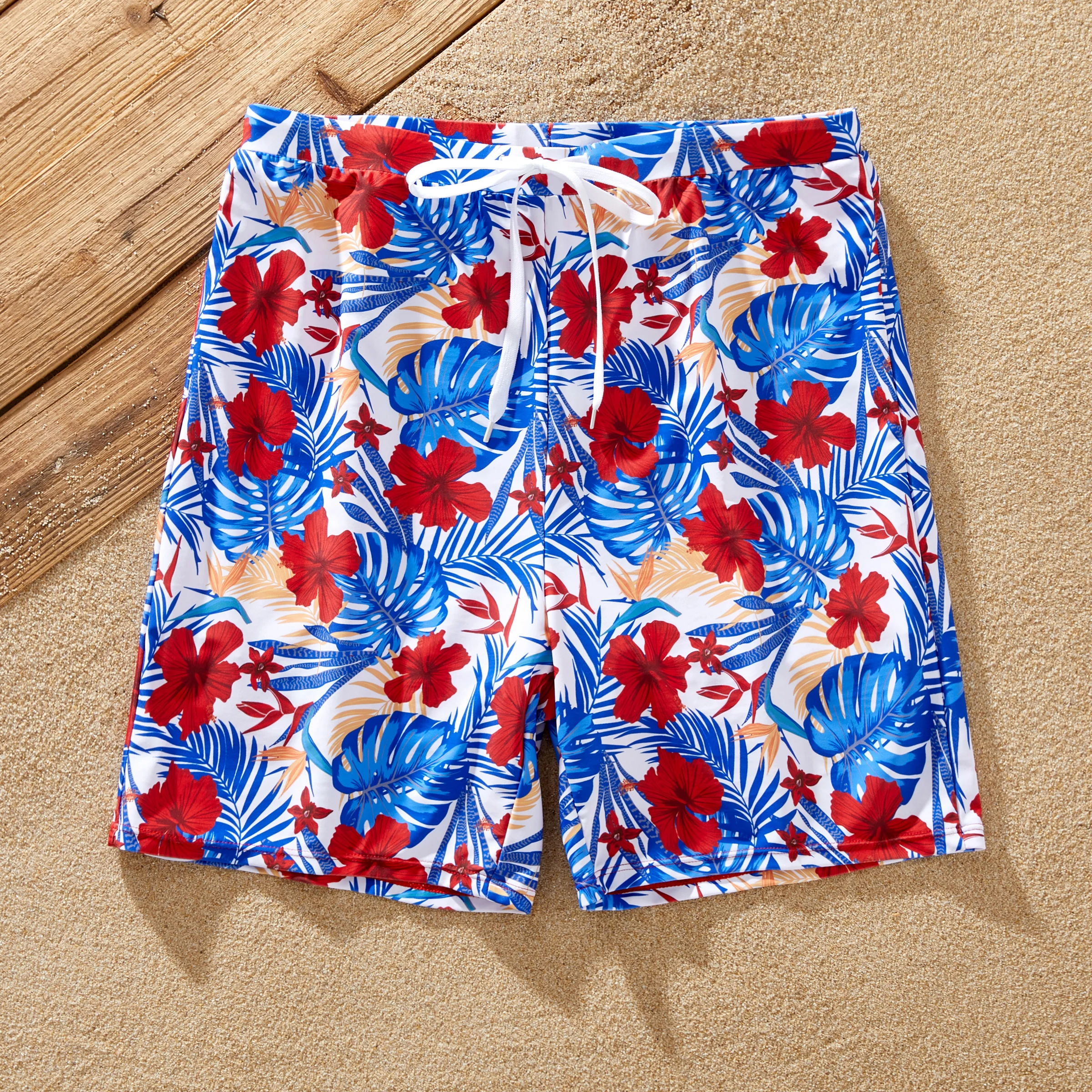 PatPat Men's Swim Trunks with Plant Print
PatPat Men's Swim Trunks with Plant Print