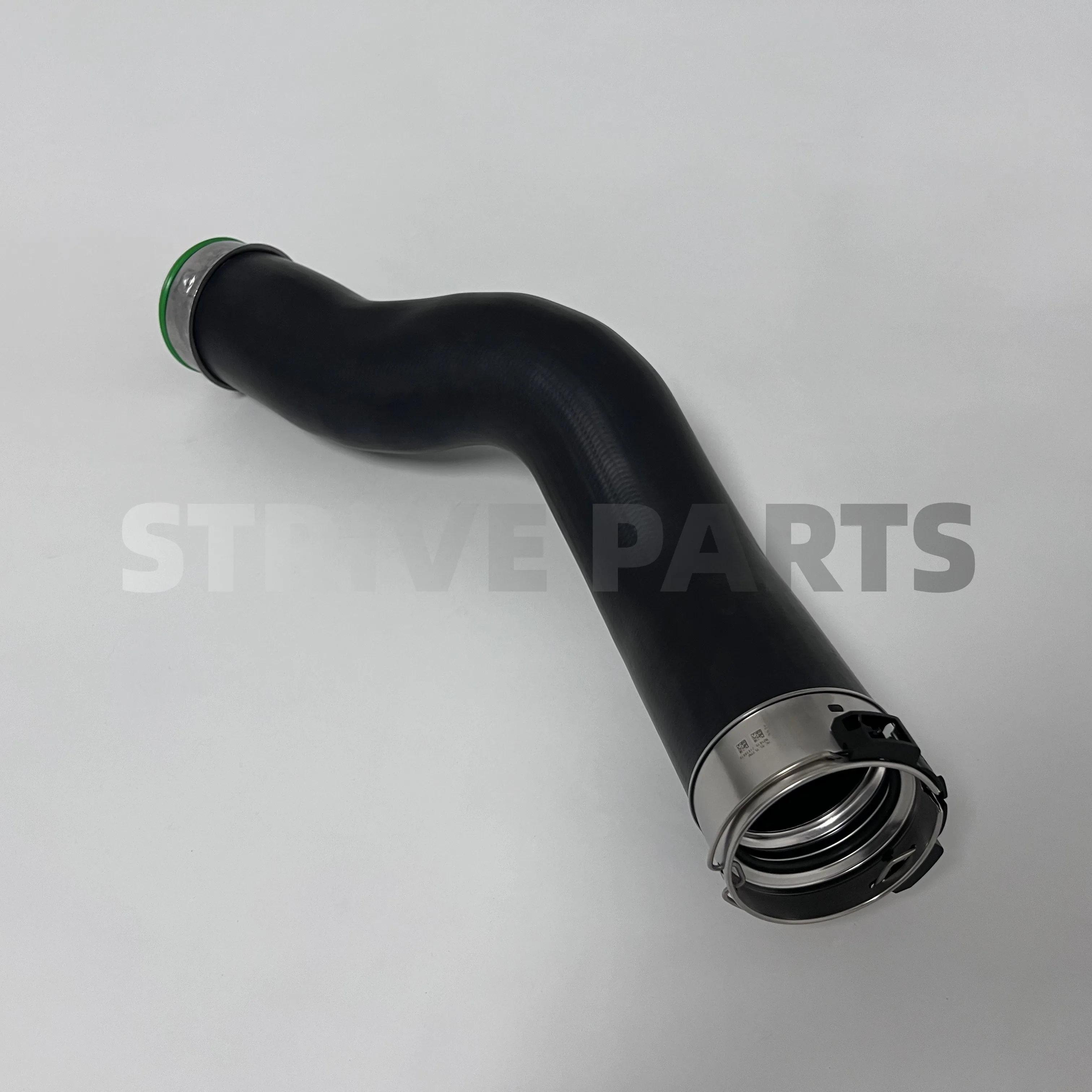 OE 11618513853 8513853 Turbo hose suitable for BMW X5 F15 25D 25DX
OE 11618513853 8513853 Turbo hose suitable for BMW X5 F15 25D 25DX