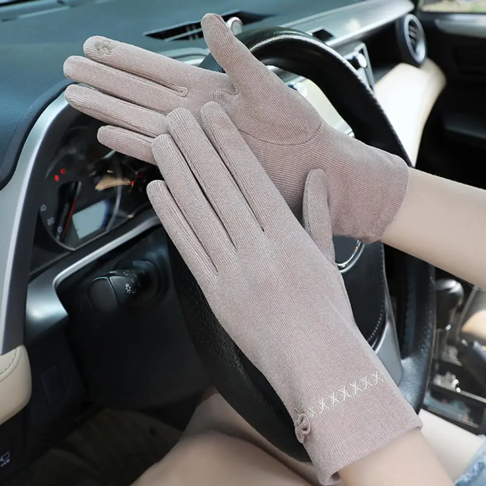 1 Pair Women Gloves Breathable Super Soft Ultra-Thick Keep Warm Velvet Winter Women Full Finger Touch Screen Gloves For Outdoor
1 Pair Women Gloves Breathable Super Soft Ultra-Thick Keep Warm Velvet Winter Women Full Finger Touch Screen Gloves For Outdoor
