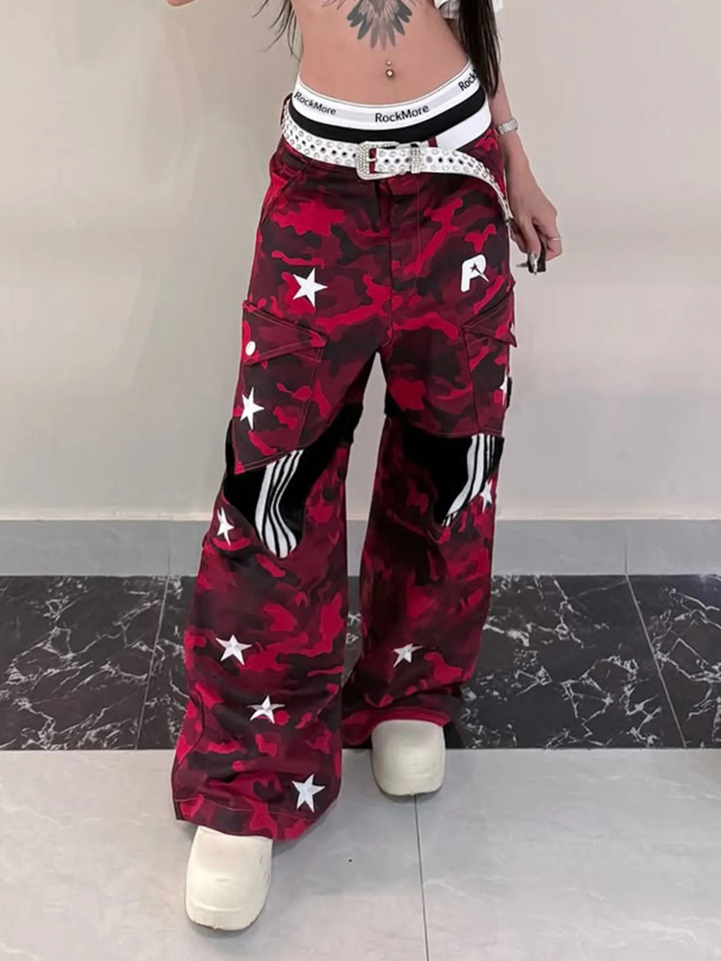 WEEKEEP Street Style Low Waist Loose Fit Casual Pants Women's Printed Patchwork Dancing Long Trousers Slimming Effect
WEEKEEP Street Style Low Waist Loose Fit Casual Pants Women's Printed Patchwork Dancing Long Trousers Slimming Effect
