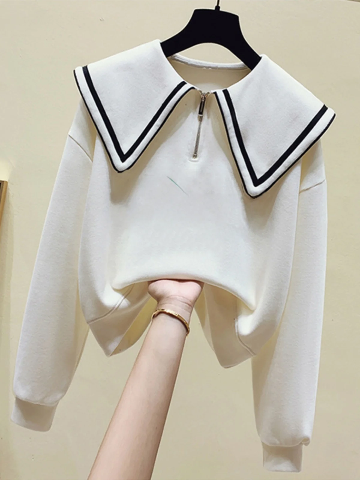 Short Navy Collar Sweatshirt for Female Students College Style Spring Autumn New Fashion Small Size Top Coat Sweet Style
Short Navy Collar Sweatshirt for Female Students College Style Spring Autumn New Fashion Small Size Top Coat Sweet Style