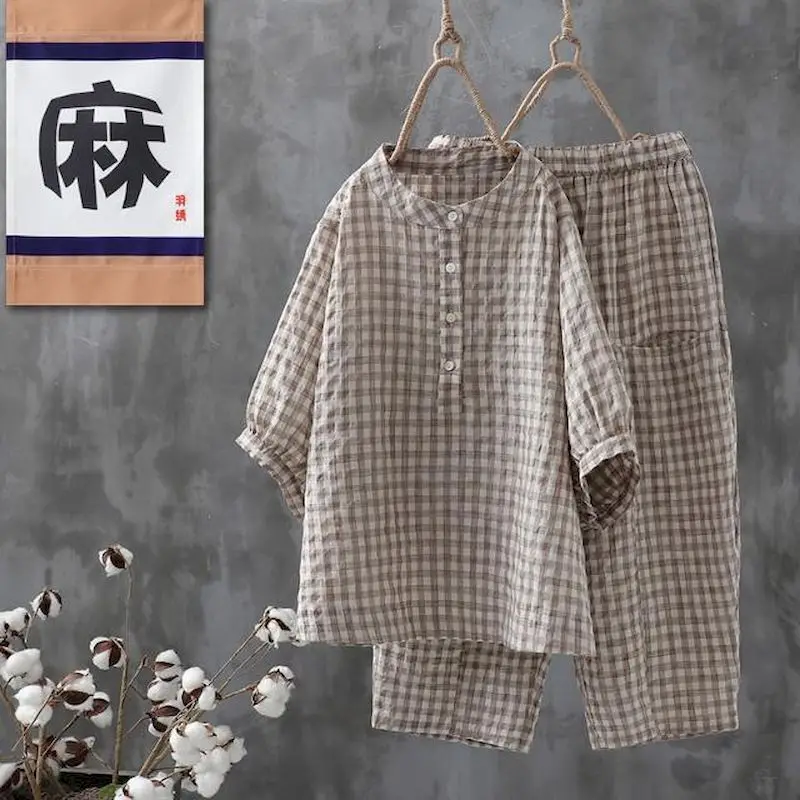 Cotton Linen Sets Women Fashion Plaid Half Buckle O-neck T-shirt and Capri Pants Harlan Pants 2 Piece Set Summer Thin Casual Set
Cotton Linen Sets Women Fashion Plaid Half Buckle O-neck T-shirt and Capri Pants Harlan Pants 2 Piece Set Summer Thin Casual Set