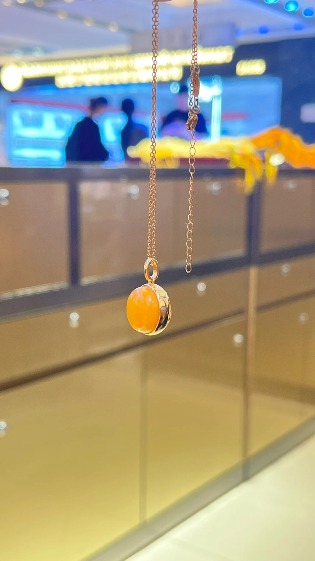 Certificated 925 silver Natural Baltic Yellow Amber Round Pendant 18K Gold Bazel Set Geometric Sweater Chain Necklaces Jewelry
Certificated 925 silver Natural Baltic Yellow Amber Round Pendant 18K Gold Bazel Set Geometric Sweater Chain Necklaces Jewelry