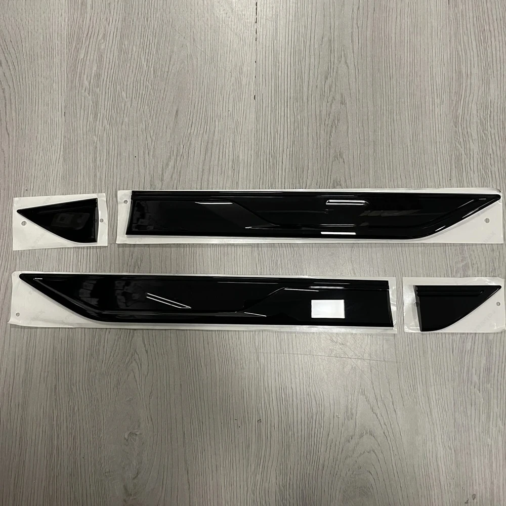 For VW 2024 Atlas R-Line Door Sticker Fender Badge New R Emblem Glossy Black Piano Paint
For VW 2024 Atlas R-Line Door Sticker Fender Badge New R Emblem Glossy Black Piano Paint