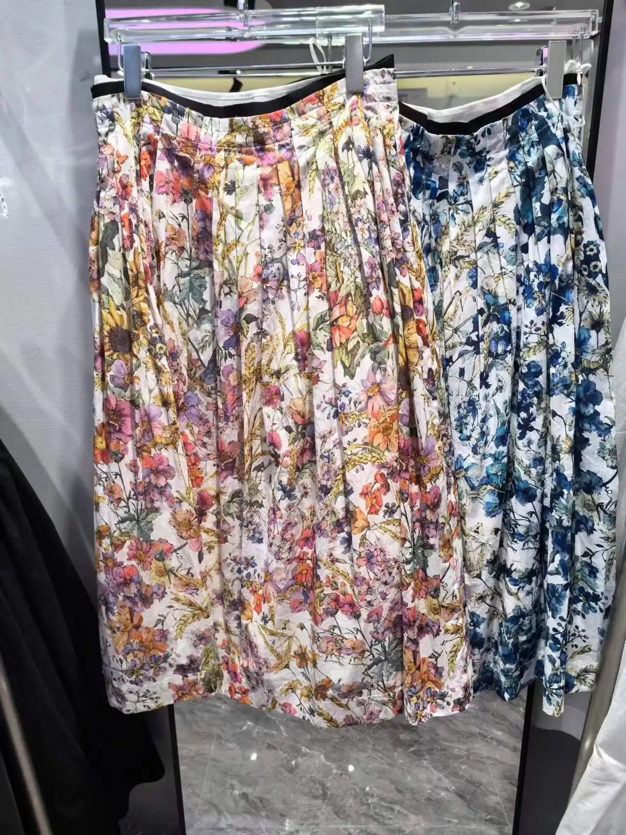 ws0603 Fashion women Skirts 2024 Popular European Design party style Women's Clothing
ws0603 Fashion women Skirts 2024 Popular European Design party style Women's Clothing