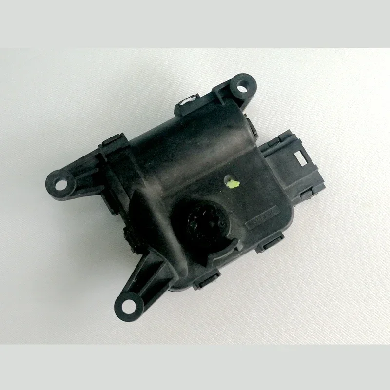 Двигатель с контролем температуры, циркуляционный двигатель для Brilliance H530 V5, циркуляционный двигатель нагревателя, внутренняя внешняя циркуляция кондиционера
Двигатель с контролем температуры, циркуляционный двигатель для Brilliance H530 V5, циркуляционный двигатель нагревателя, внутренняя внешняя циркуляция кондиционера