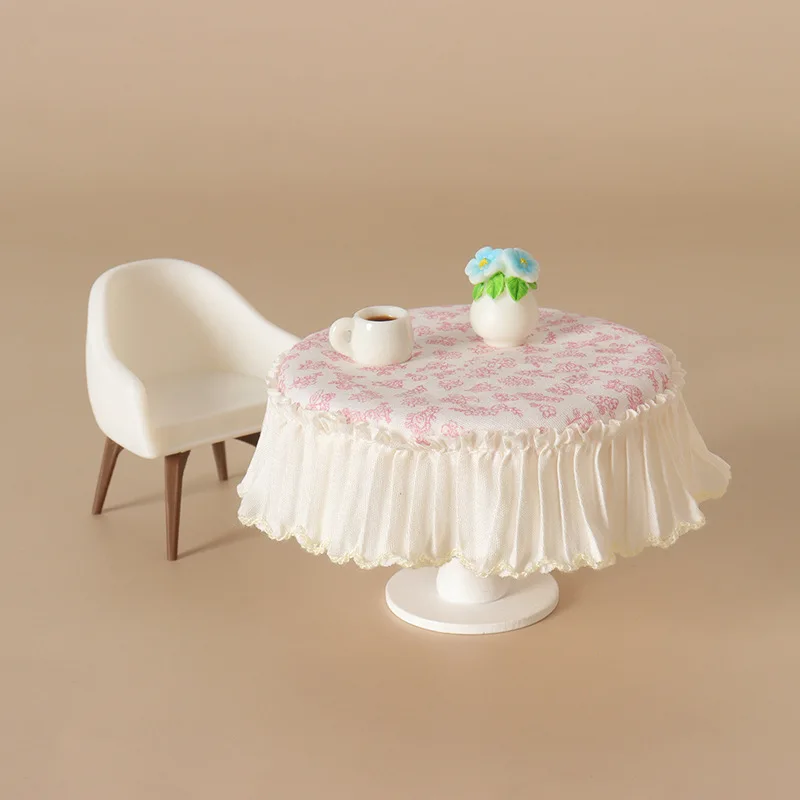 Miniature Dollhouse French Cream StyleRound Table Set,RuffledTablecloth Decor,TinyFurniture Props for Diorama Scene&Pretend play
Miniature Dollhouse French Cream StyleRound Table Set,RuffledTablecloth Decor,TinyFurniture Props for Diorama Scene&Pretend play