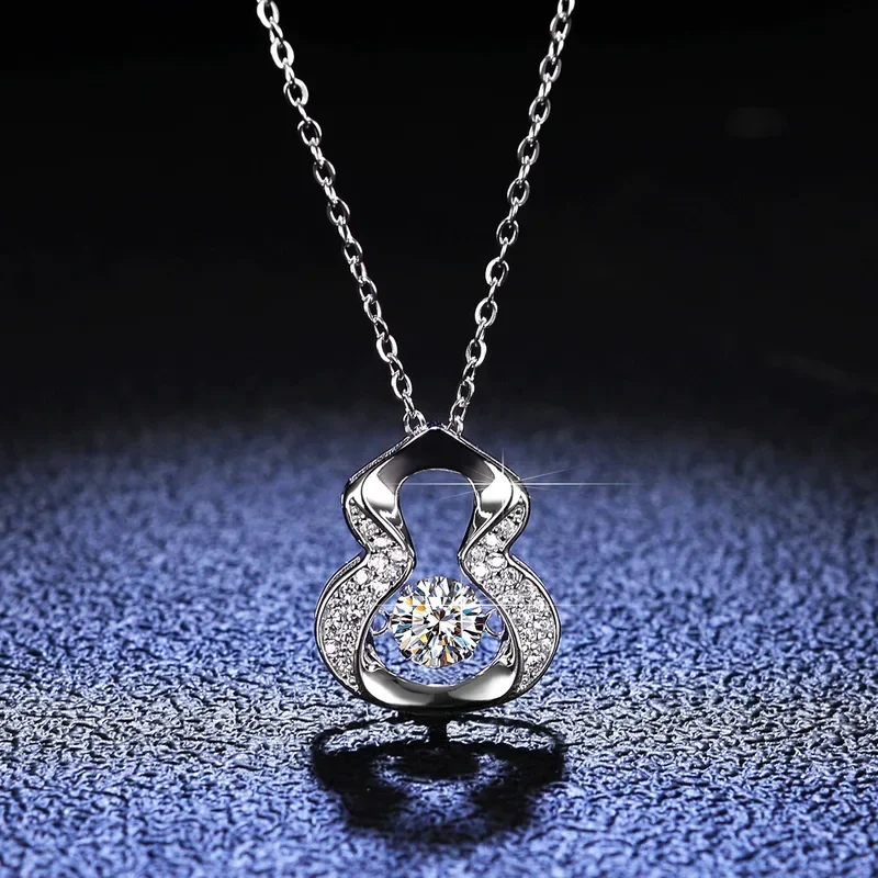 Platinum pt950 D color moissanite necklace for women gourd silver diamond pendant White Gold moissanite clavicle chain
Platinum pt950 D color moissanite necklace for women gourd silver diamond pendant White Gold moissanite clavicle chain