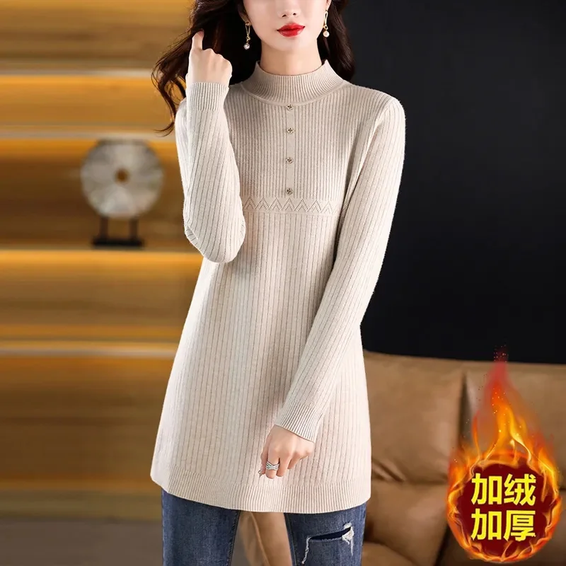 Женский свитер с высоким воротником, зима 2025 г., красный цвет в стиле ретро с бархатной подкладкой, утолщенная внутренняя одежда, термовязаная нижняя рубашка 
Женский свитер с высоким воротником, зима 2025 г., красный цвет в стиле ретро с бархатной подкладкой, утолщенная внутренняя одежда, термовязаная нижняя рубашка