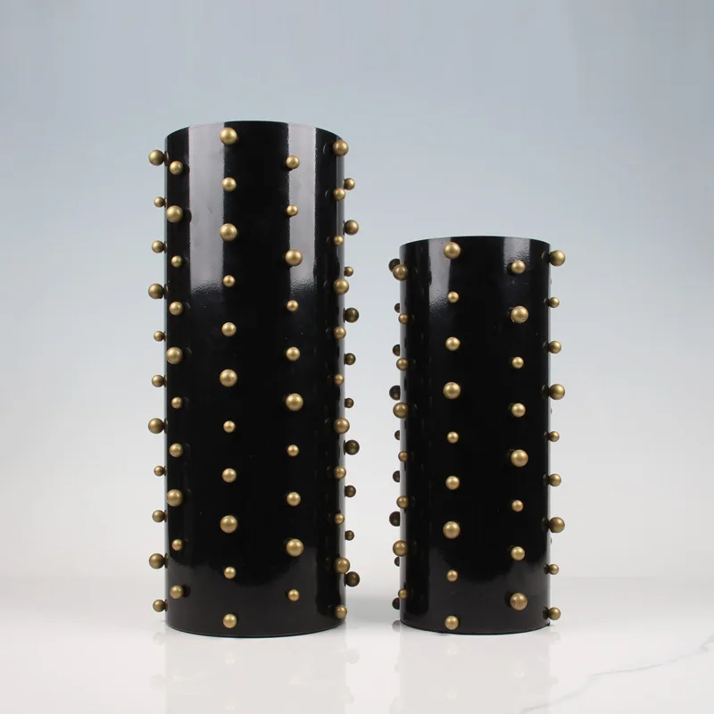 Креативная металлическая ваза с золотым шаром, геометрическая вогнуто-выпуклая сферическая ваза для цветов, аксессуары для цветочной композиции, украшение дома
Креативная металлическая ваза с золотым шаром, геометрическая вогнуто-выпуклая сферическая ваза для цветов, аксессуары для цветочной композиции, украшение дома