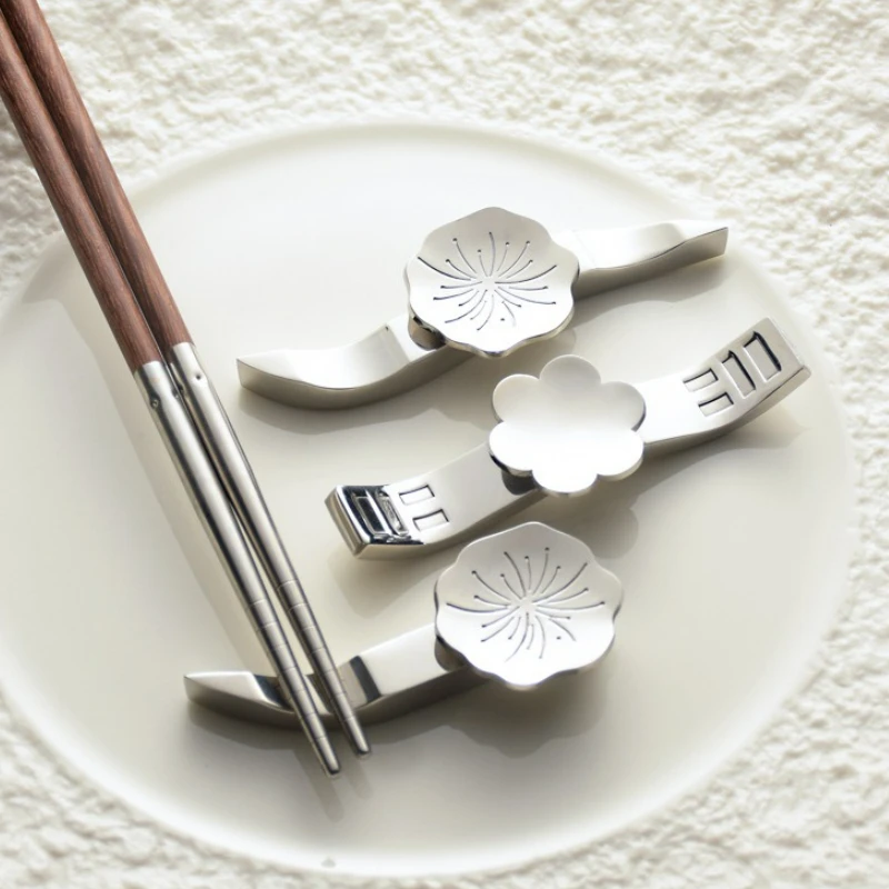 Stainless Steel Chopsticks Holder Creative Household Hotel Kitchen Restaurants Tableware Spoon Fork Stand Dinnerware 2025 New
Stainless Steel Chopsticks Holder Creative Household Hotel Kitchen Restaurants Tableware Spoon Fork Stand Dinnerware 2025 New