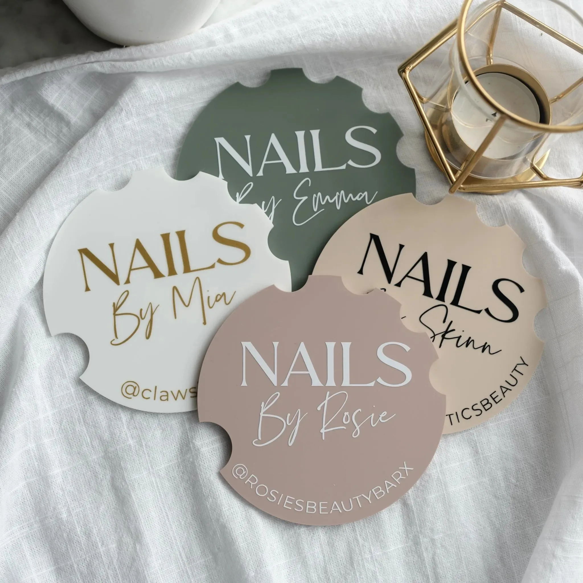 Custom Acrylic Nailfie Disc Personalized Nail Tech Photo Prop Manicure Display Board Beauty Salon Logo Sign For Social Media
Custom Acrylic Nailfie Disc Personalized Nail Tech Photo Prop Manicure Display Board Beauty Salon Logo Sign For Social Media