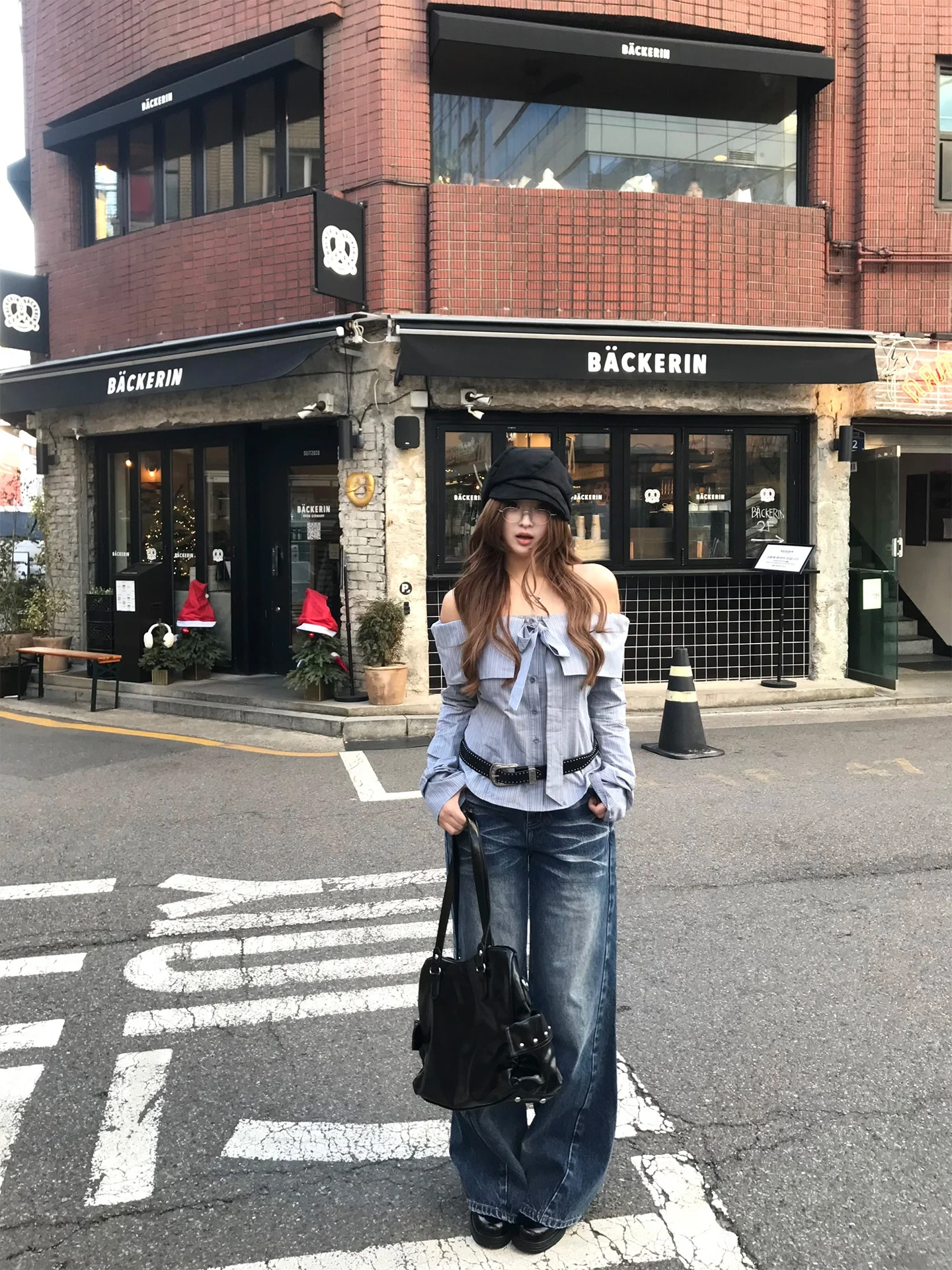 Craed Wa Spring Sle Jeans Stiff Feeling Whisker Loose Fit Denim Pants Casual Straight Leg Cotton Pants for Women
Craed Wa Spring Sle Jeans Stiff Feeling Whisker Loose Fit Denim Pants Casual Straight Leg Cotton Pants for Women