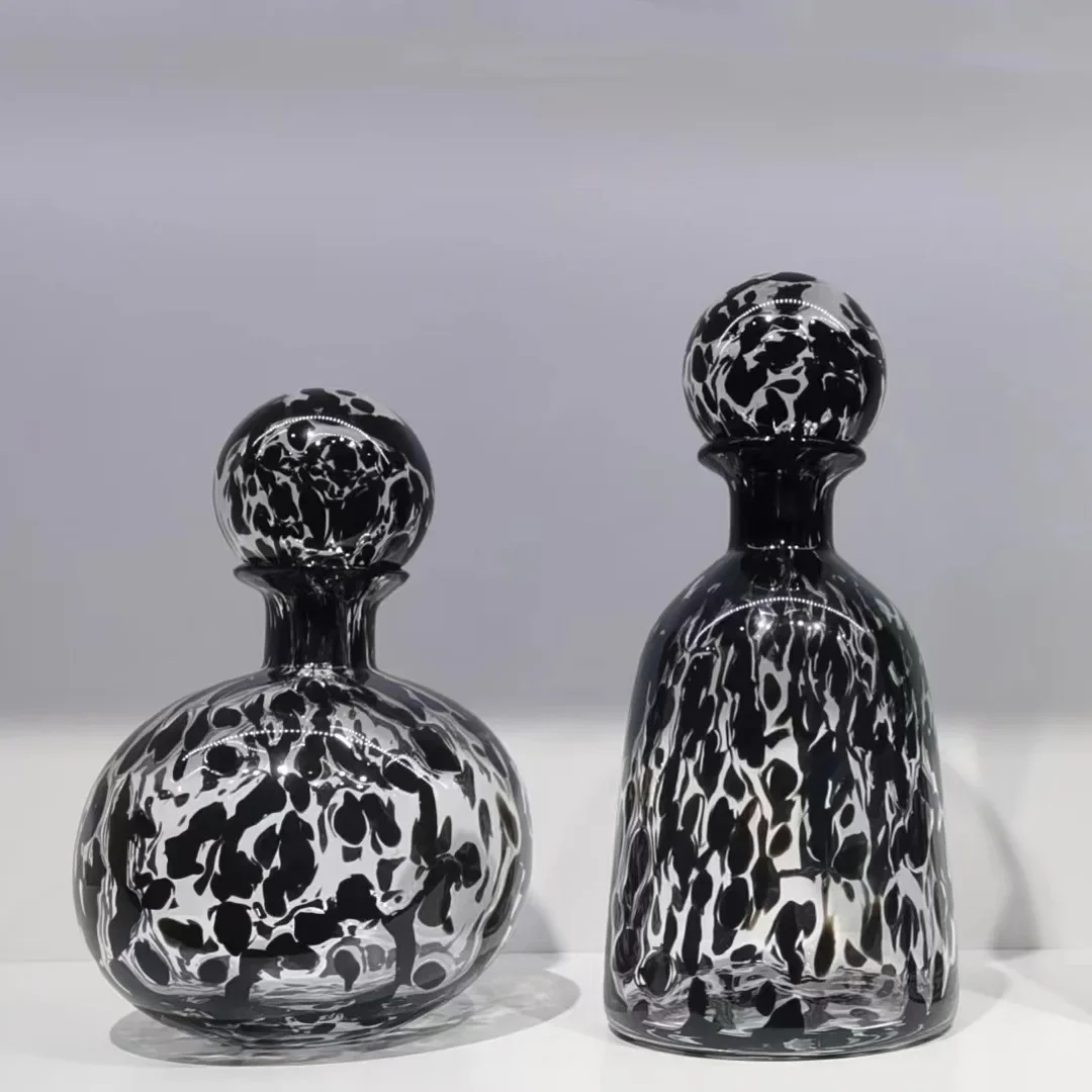 Леопардовая стеклянная бутылка, стеклянная ваза, резервуар для хранения с крышкой, прозрачная маркировка, террариум, цветочный горшок, аксессуары для украшения дома
Леопардовая стеклянная бутылка, стеклянная ваза, резервуар для хранения с крышкой, прозрачная маркировка, террариум, цветочный горшок, аксессуары для украшения дома