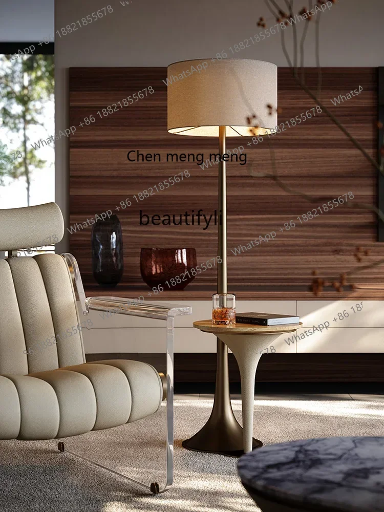 E1001 ss Итальянский минималистичный креативный угловой стол Villa Mansion Гостиная с подсветкой Приставной столик
E1001 ss Итальянский минималистичный креативный угловой стол Villa Mansion Гостиная с подсветкой Приставной столик