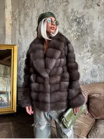 Women Casual Pleated Faux Fur Coat Fashion Solid Lapel Full Sleeve Loose Warm Coats 2025 New Winter Lady High Street Outerwears