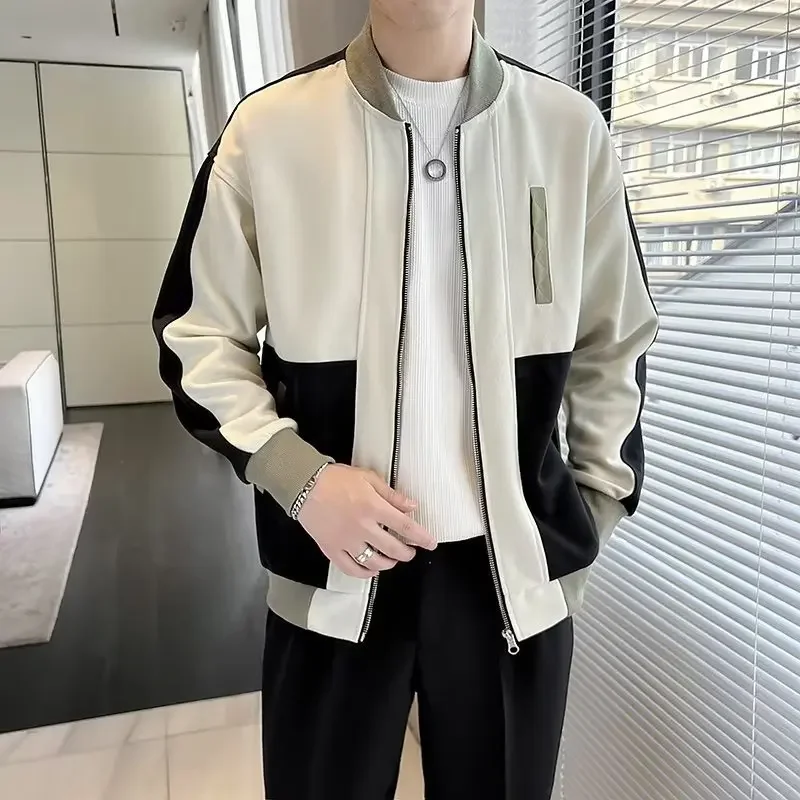 2024 Men's Autumn Light Color Matching Casual Jacket Youth Casual Baseball Collar Versatile Fashion Jacket
2024 Men's Autumn Light Color Matching Casual Jacket Youth Casual Baseball Collar Versatile Fashion Jacket