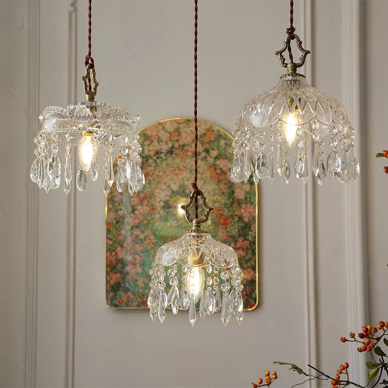 French all-copper retro light luxury crystal small chandelier aisle entrance bedside balcony corridor cloakroom glass lamp
French all-copper retro light luxury crystal small chandelier aisle entrance bedside balcony corridor cloakroom glass lamp