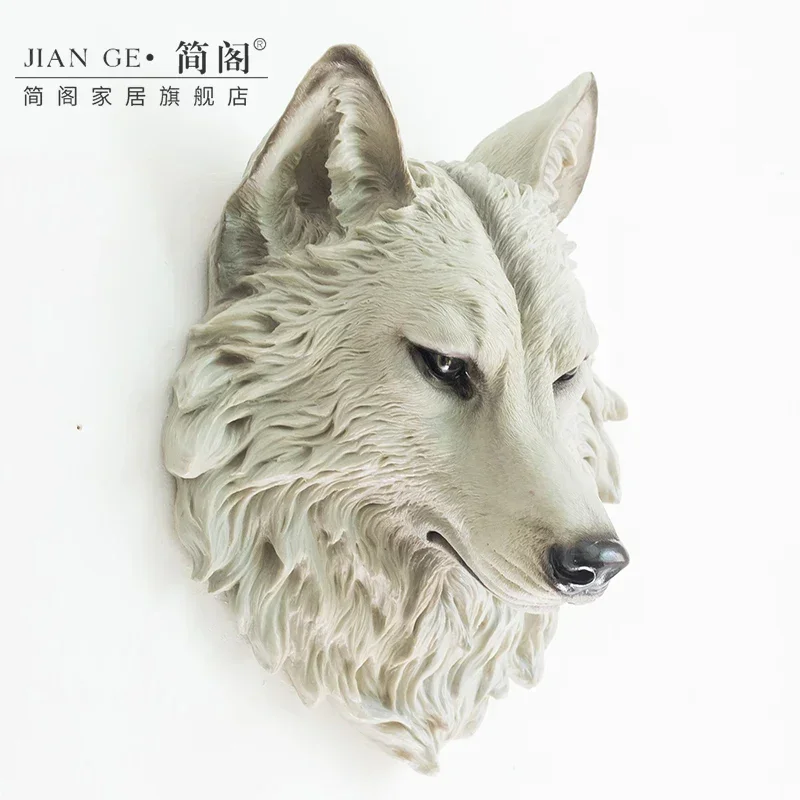 Simple modern wolf head wall decoration, living room animal head wall decoration, bar club entrance soft decoration
Simple modern wolf head wall decoration, living room animal head wall decoration, bar club entrance soft decoration