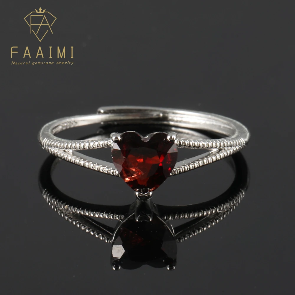 1pc100% natural gemstone garnet adjustable copper-plated silver heart-shaped ring for women, for parties and gifts jewelry
1pc100% natural gemstone garnet adjustable copper-plated silver heart-shaped ring for women, for parties and gifts jewelry
