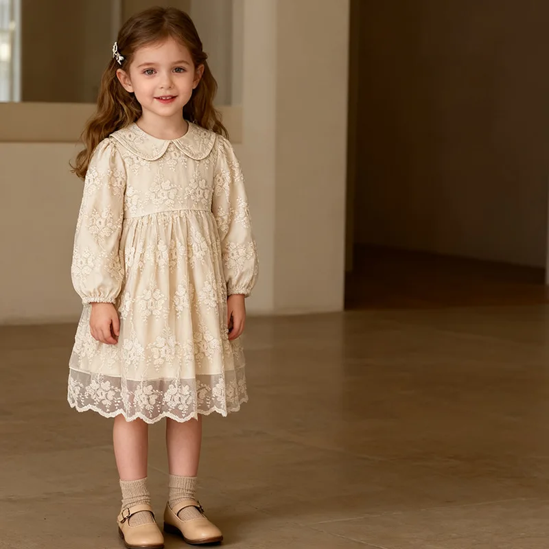 Party Dress New Autumn Style, Korean Style Lace Embroidered Princess Dress for Baby Girls, Fashionable Kids' Dress for Spring
Party Dress New Autumn Style, Korean Style Lace Embroidered Princess Dress for Baby Girls, Fashionable Kids' Dress for Spring