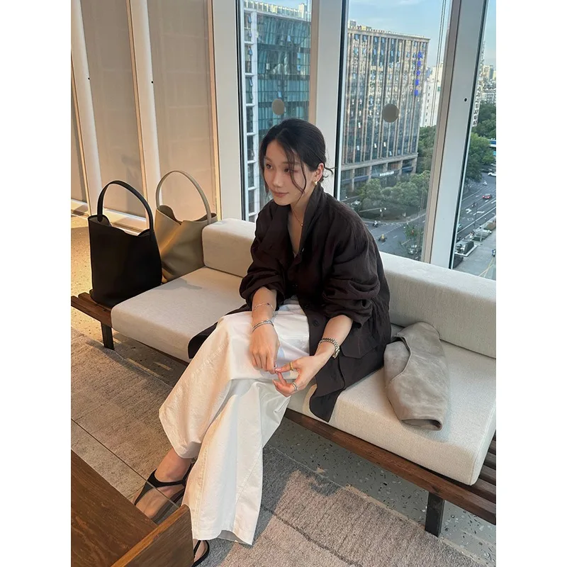 The 2025 Autumn New All-linen Trench Coat Retro Stand-up Collar Mid-length Cardigan A5669 Women's Clothing Coats Literary Style
The 2025 Autumn New All-linen Trench Coat Retro Stand-up Collar Mid-length Cardigan A5669 Women's Clothing Coats Literary Style