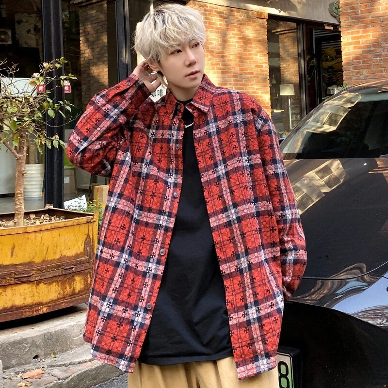 Мужская клетчатая длинная све irt, свободная повседневная весенняя мода, большие размеры, красная тонкая верхняя одежда с тонким хлопковым воротником
Мужская клетчатая длинная све irt, свободная повседневная весенняя мода, большие размеры, красная тонкая верхняя одежда с тонким хлопковым воротником