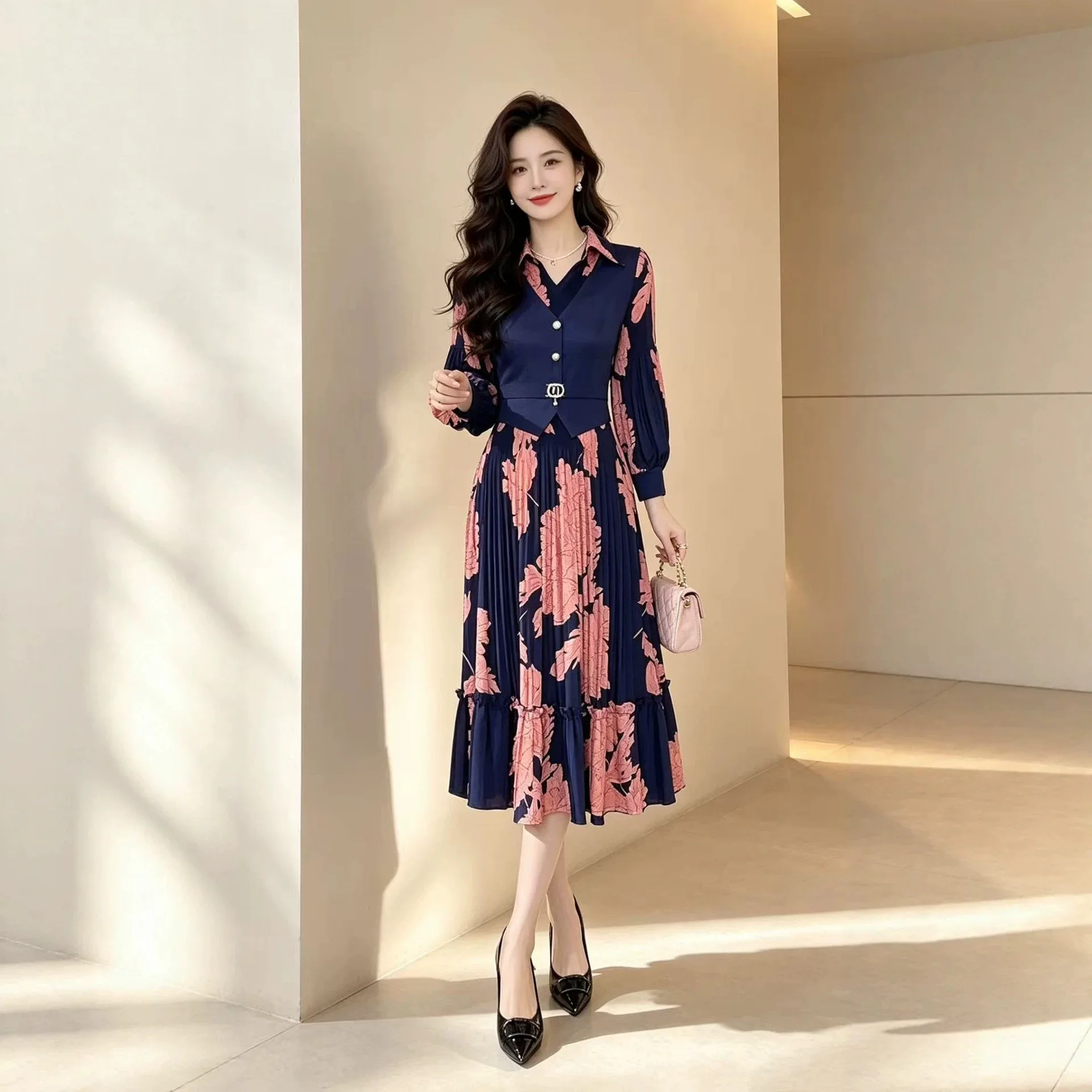Miyake Pleated Women's Casual Dress 2026 New Floral Print Lapel Lantern Sleeves Fake Two-piece Loose and Elegant Long Dress
Miyake Pleated Women's Casual Dress 2026 New Floral Print Lapel Lantern Sleeves Fake Two-piece Loose and Elegant Long Dress