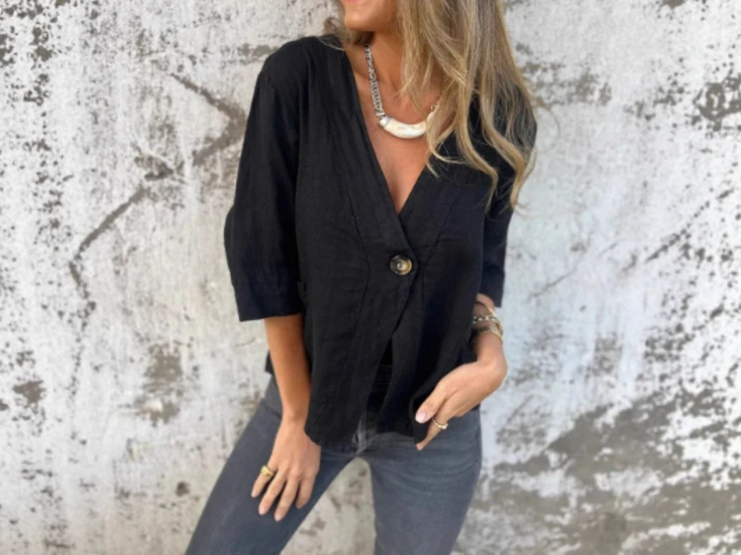 2025 Spring and Autumn New Loose Casual Women's V-neck Cotton Hemp Solid Color Shirt T-shirt
2025 Spring and Autumn New Loose Casual Women's V-neck Cotton Hemp Solid Color Shirt T-shirt