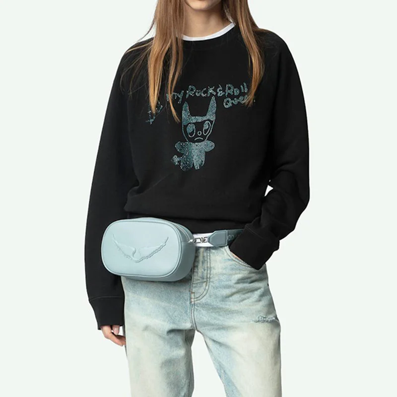 Spring French niche ZV classic small monster hot stamping black raglan sleeve women's round neck sweatshirt
Spring French niche ZV classic small monster hot stamping black raglan sleeve women's round neck sweatshirt