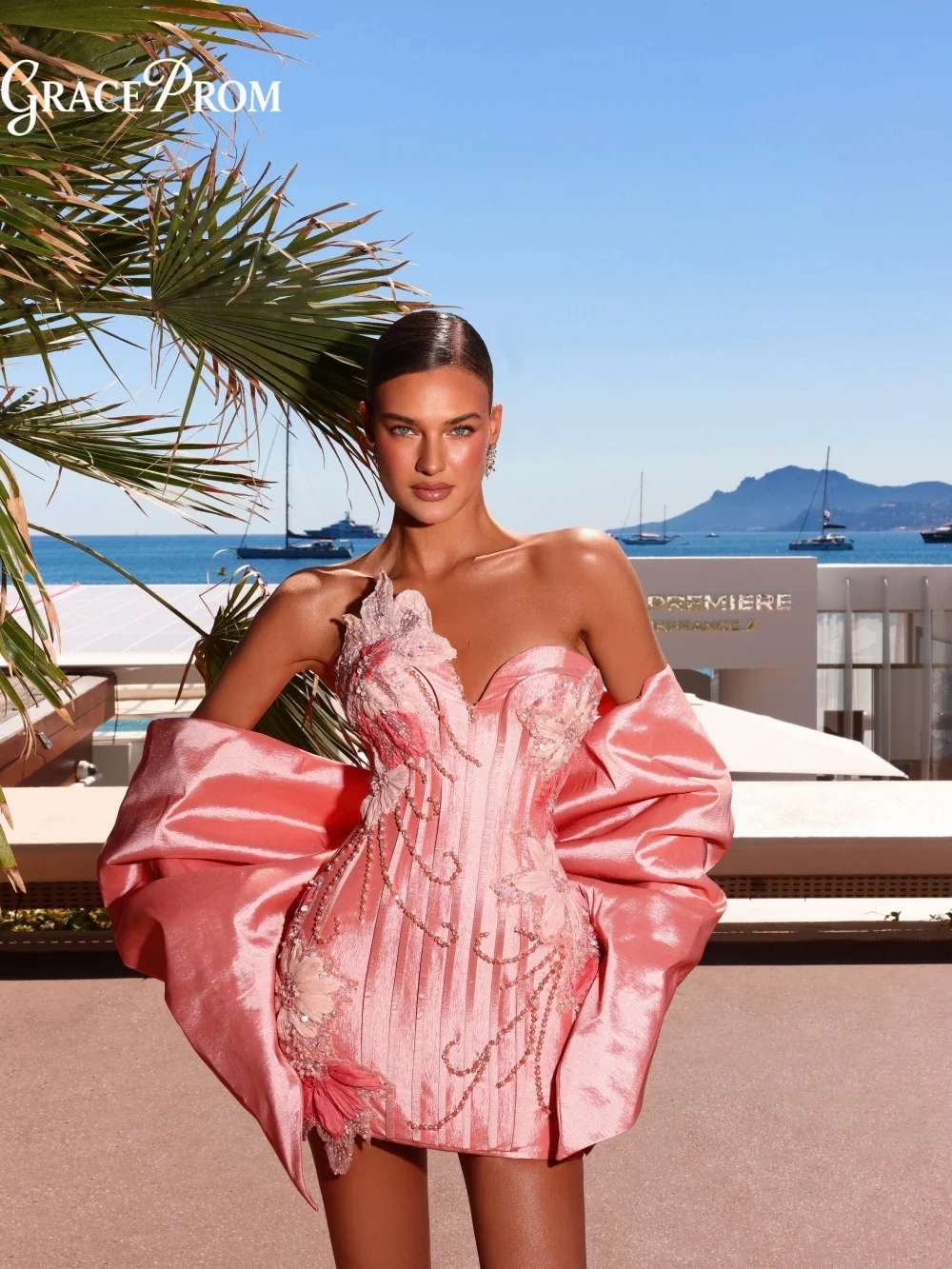 Romantic Pink Satin Corset Party Dress Opulent 3D Floral Beaded Mini Evening Gown Detachable Sleeves Wedding Guests فساتين سهرة
Romantic Pink Satin Corset Party Dress Opulent 3D Floral Beaded Mini Evening Gown Detachable Sleeves Wedding Guests فساتين سهرة