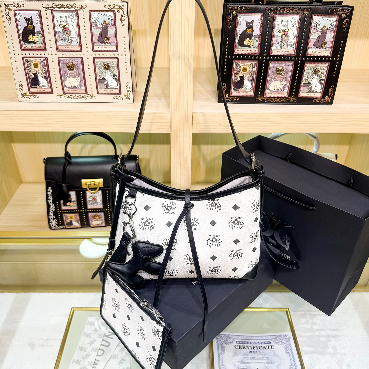 Stylish Casual Simple Tote Bag For Women Minimalist Vintage Fashionable Letter Logo Crossbody Elegant
Stylish Casual Simple Tote Bag For Women Minimalist Vintage Fashionable Letter Logo Crossbody Elegant