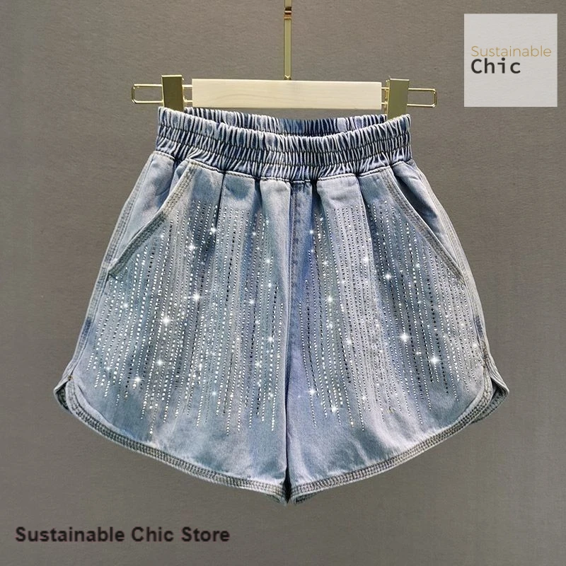 Korean minority design rhinestones wide-leg denim shorts women's summer new large size loose high waist slim A-shaped hot pants
Korean minority design rhinestones wide-leg denim shorts women's summer new large size loose high waist slim A-shaped hot pants