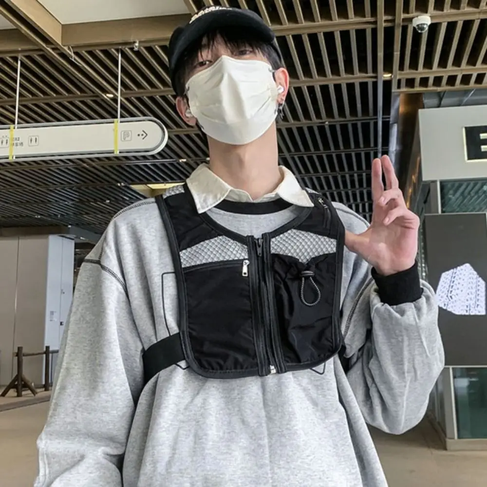 with Pockets Reflective Running Vest Pack Breathable Waterproof Running Hydration Vest Bag Convenient Adjustable Men's Chest Bag
with Pockets Reflective Running Vest Pack Breathable Waterproof Running Hydration Vest Bag Convenient Adjustable Men's Chest Bag