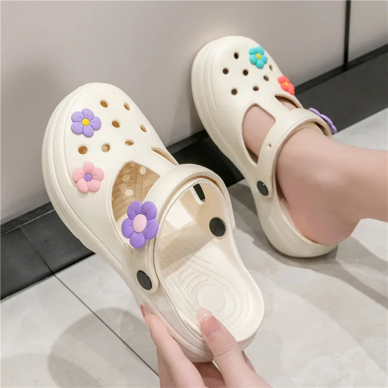 Summer thick-soled hole shoes jelly beach shoes girl garden student flat-soled slip-resistant bag head slippers sandals women
Summer thick-soled hole shoes jelly beach shoes girl garden student flat-soled slip-resistant bag head slippers sandals women