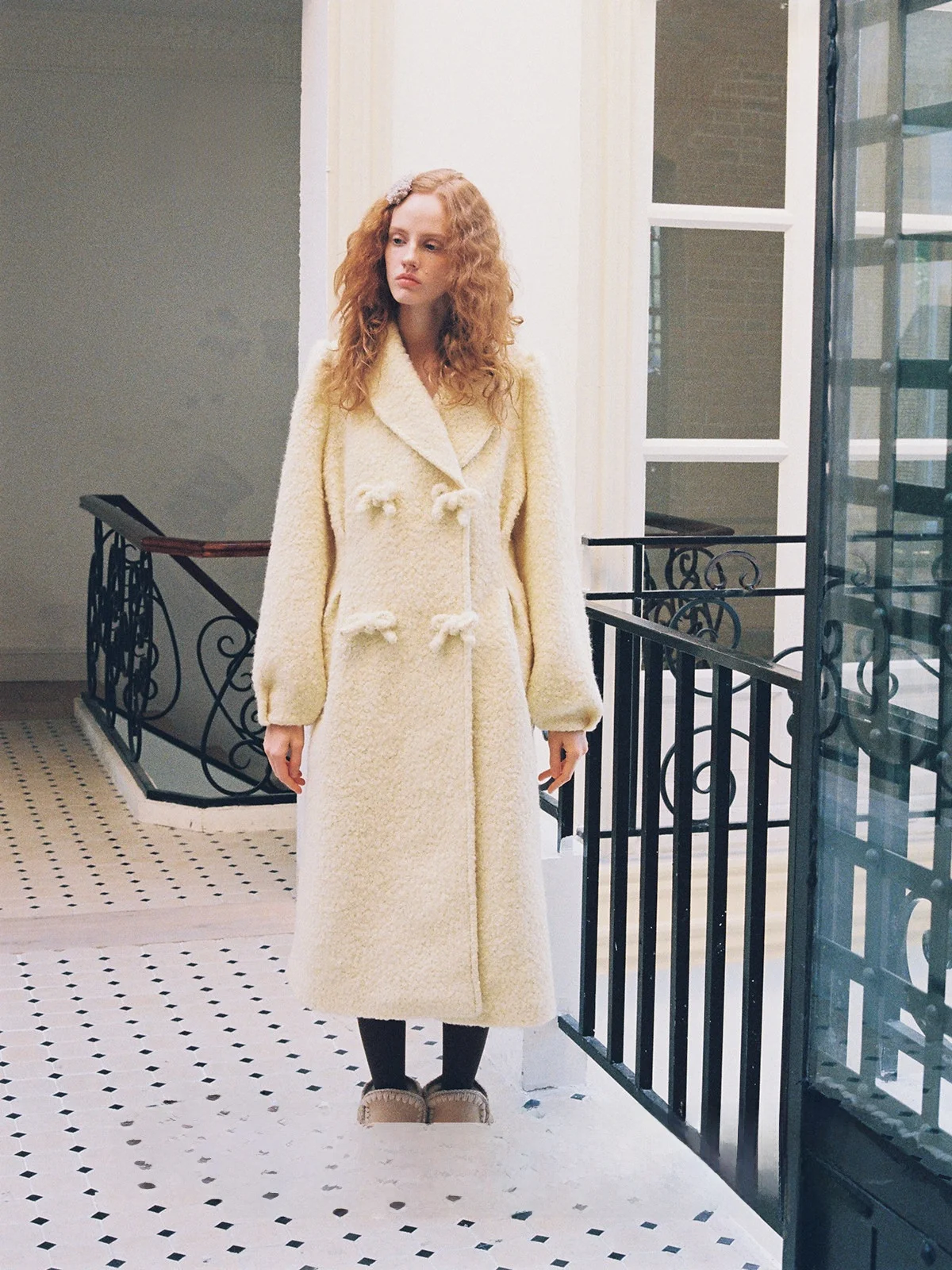 SA New Year's Woolen Coat with Bow Tie Waist-Cinching Collar Long Sve Women's Premium Faion Winter Outerwear
SA New Year's Woolen Coat with Bow Tie Waist-Cinching Collar Long Sve Women's Premium Faion Winter Outerwear