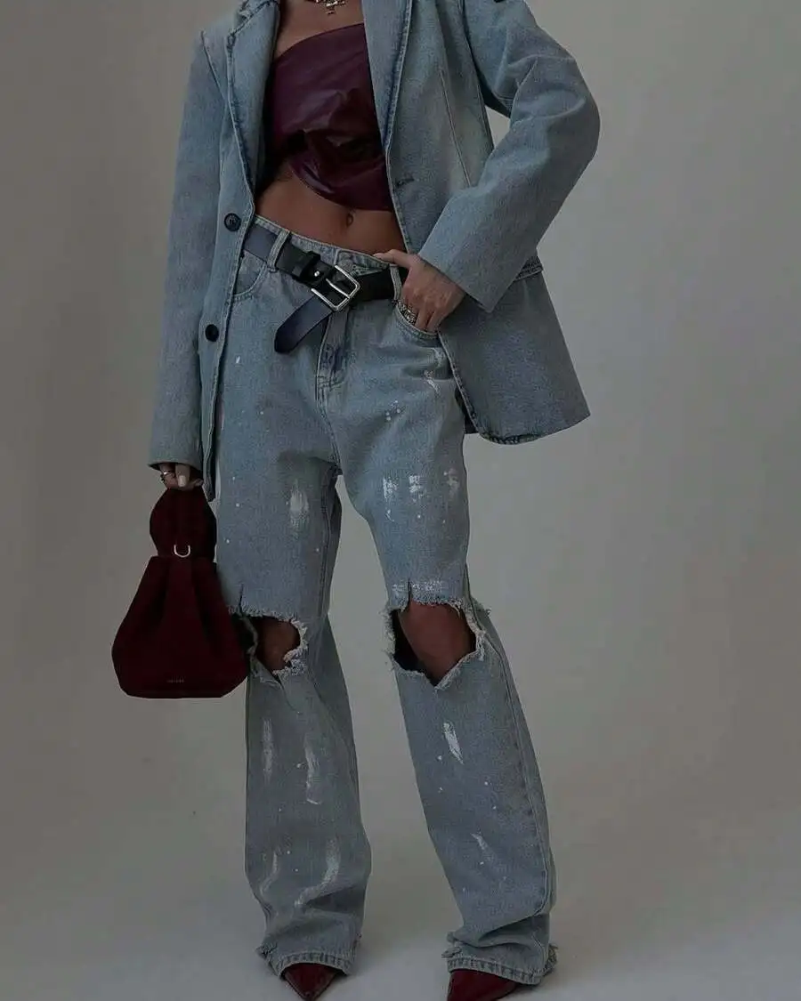 Womens Wide Leg Distressed Denim Jeans High Waist Ripped Style Street Fashion
Womens Wide Leg Distressed Denim Jeans High Waist Ripped Style Street Fashion